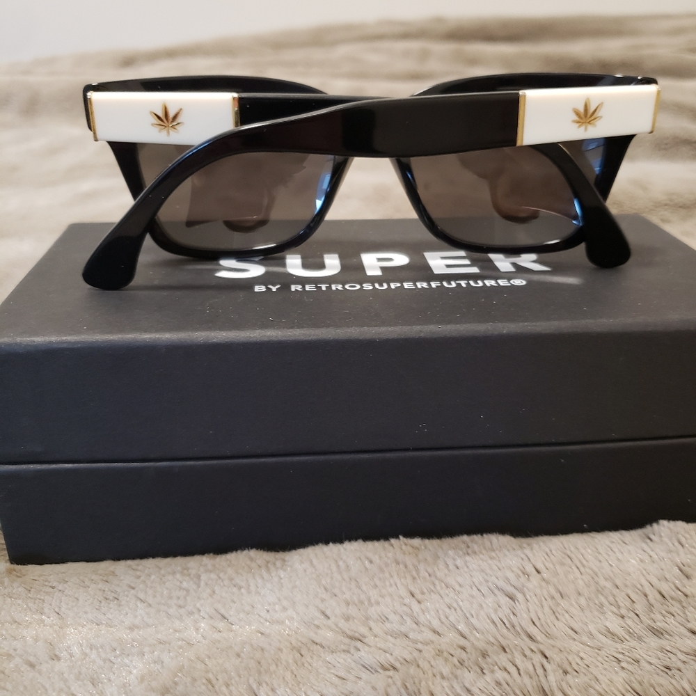 Super By RETROSUPERFUTURE unisex sunglasses**** Great Deal****